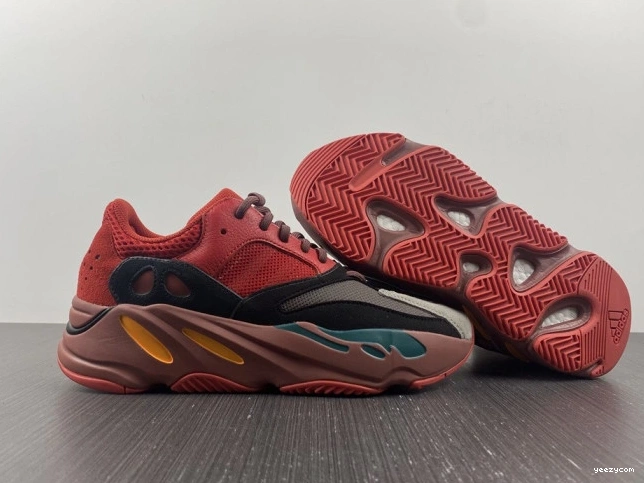 HQ6979 Adidas Boost Yeezy 700 Hi-Res Red 0911